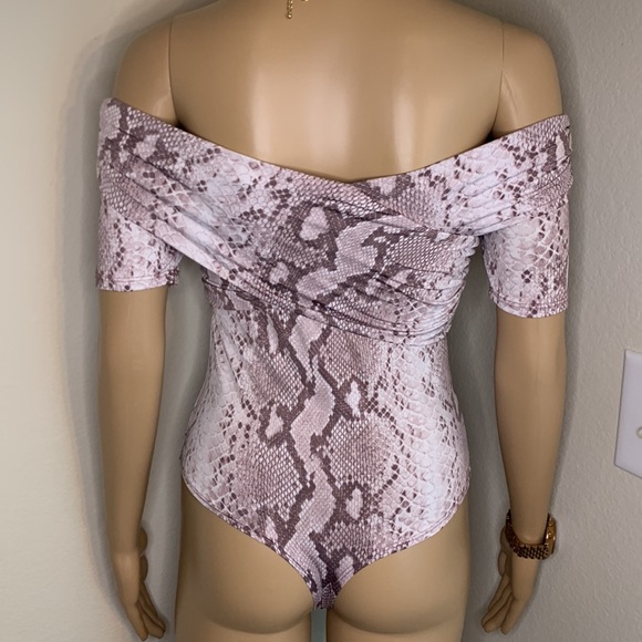 Bodysuit - Picture 5 of 7